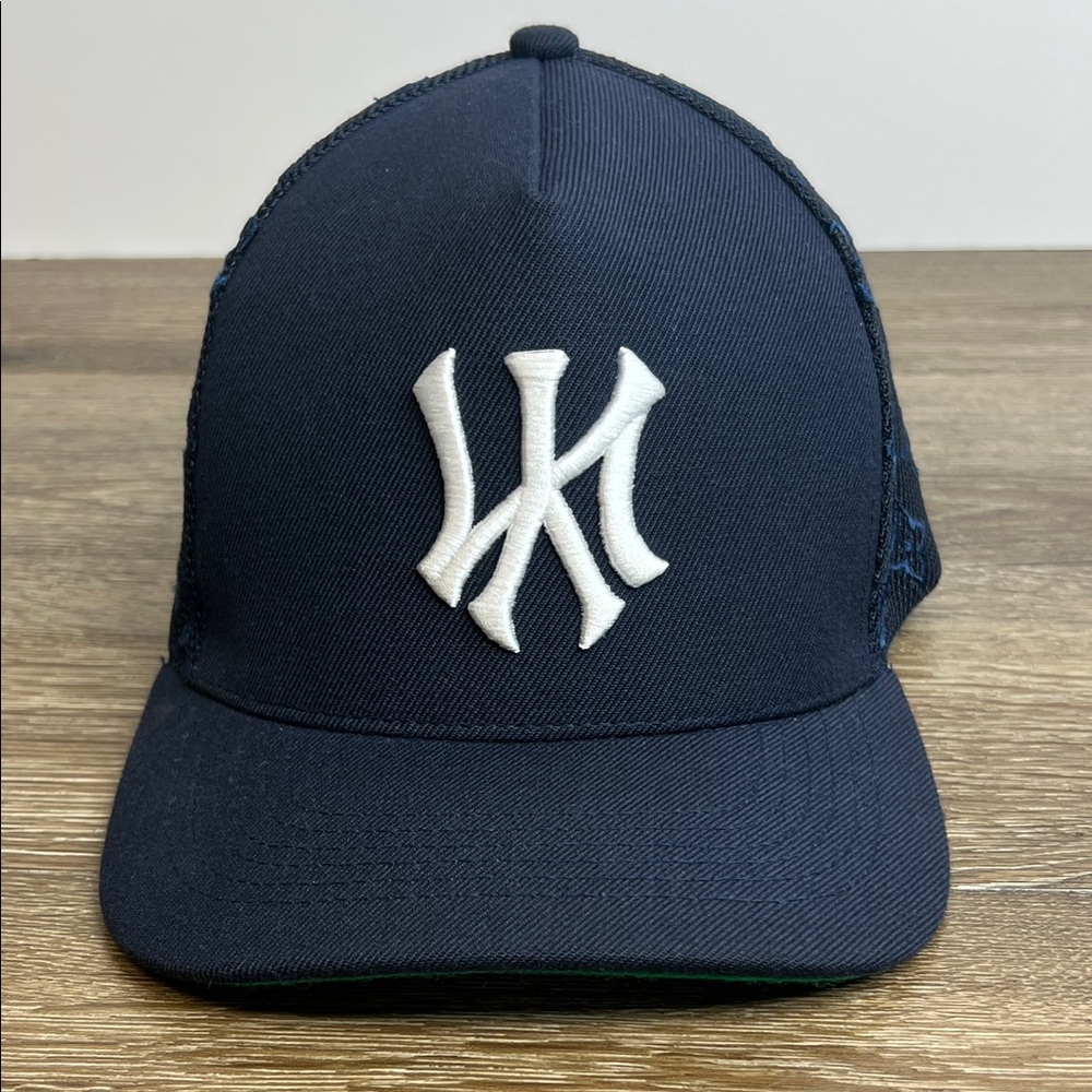 🧢 Prevail Los Angeles × New York Yankees Snapback Hat | Navy Monogram Mesh